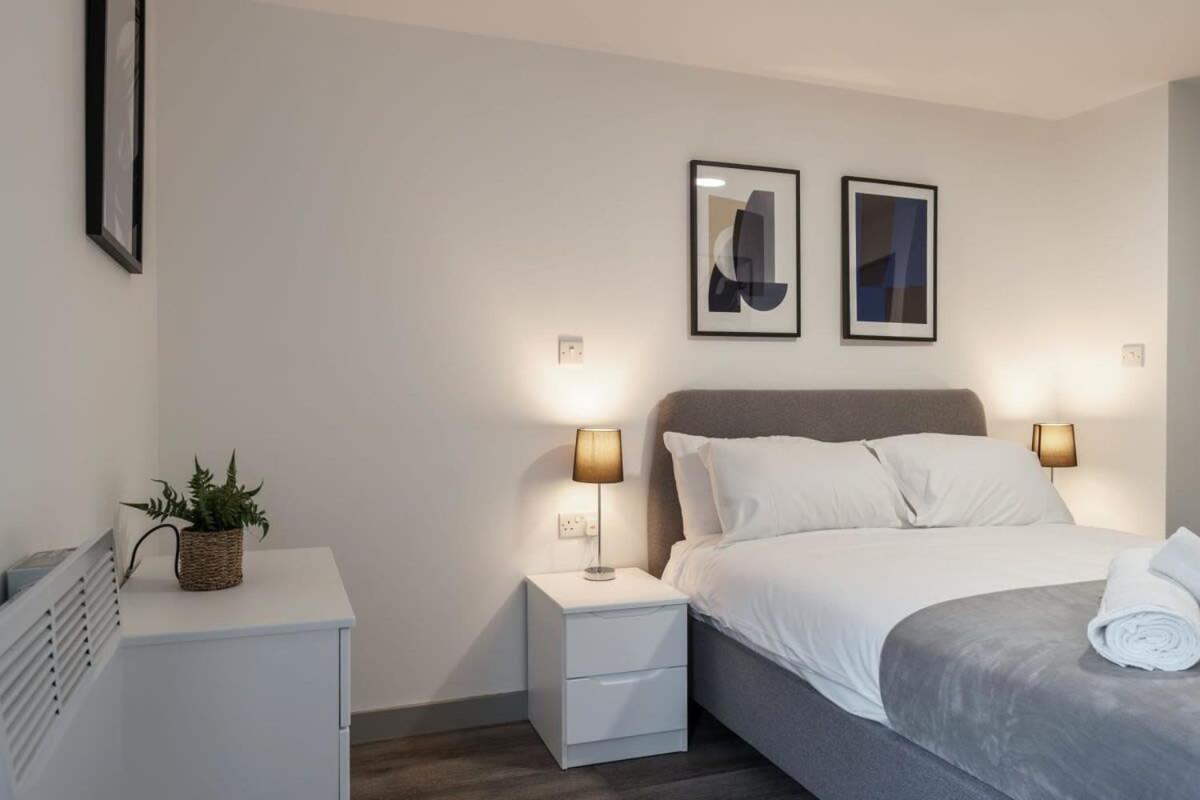Lovely 1 Bed Apartment In Liverpool Centre Exterior foto